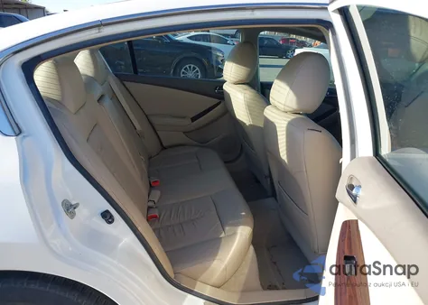 2011 Nissan Altima 2.5 S from USA, damaged, VIN 1N4AL2AP2BN405940